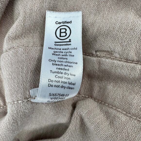 Athleta Farallon Heathered Active Shorts WMNS 18 Pink Stretchy Waist Athletica - Picture 7 of 8